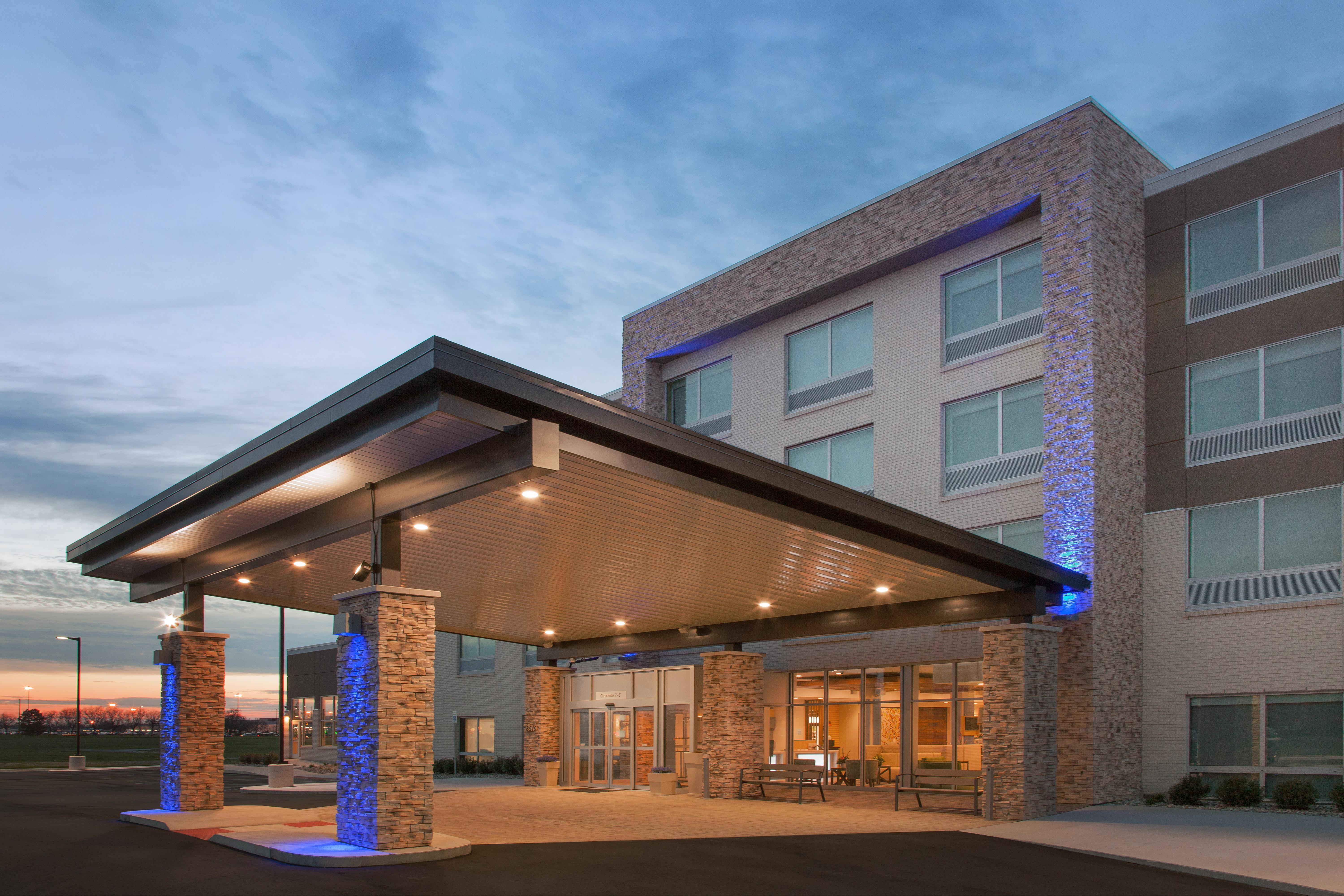 Holiday Inn Express & Suites - Sterling Heights-Detroit Area By Ihg Exteriér fotografie